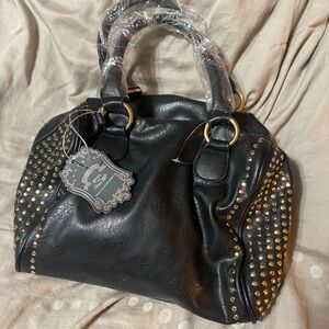 BAG HAS BEDN SOLD -WILL DELETE AFTER OFFERS EXPIRE- NOT AVAILABLE